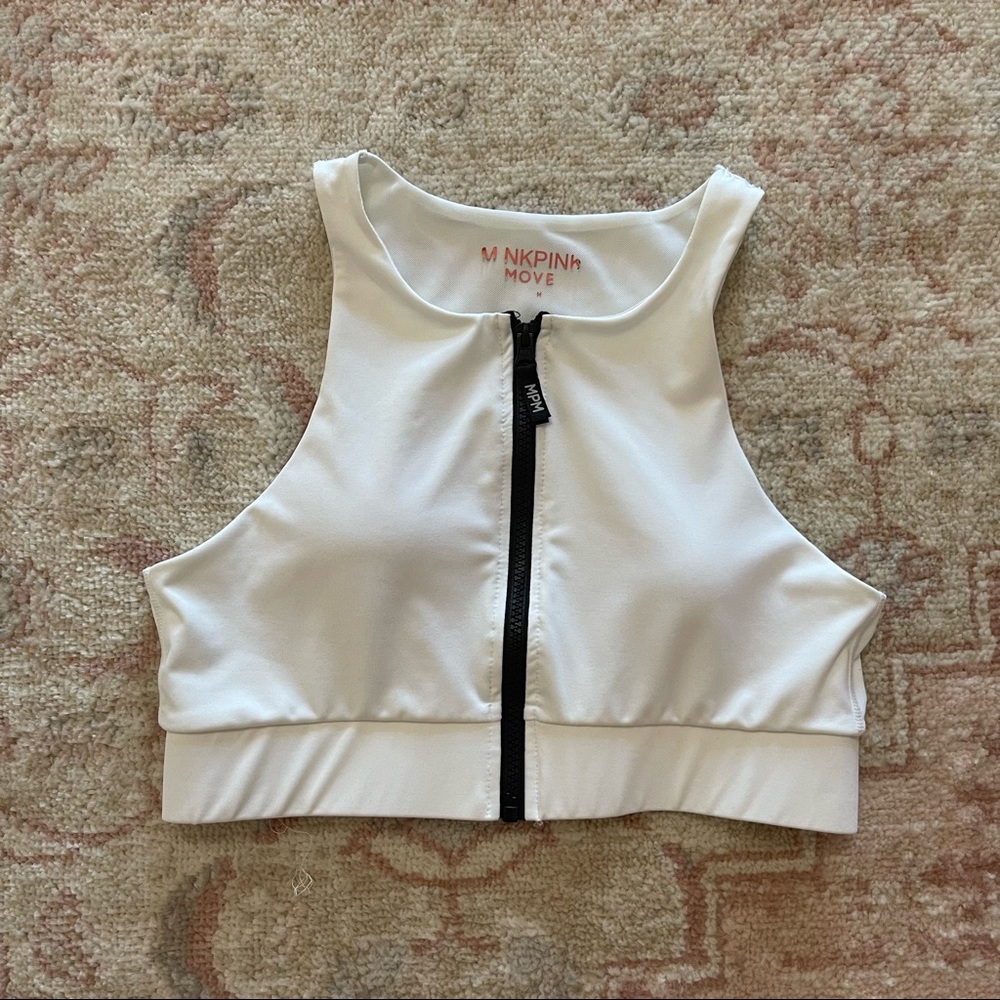 MinkPink Move High Neck Sports Bra medium